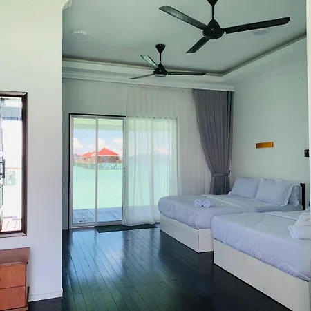 Maglami-Lami Water House Villa Semporna Exterior photo